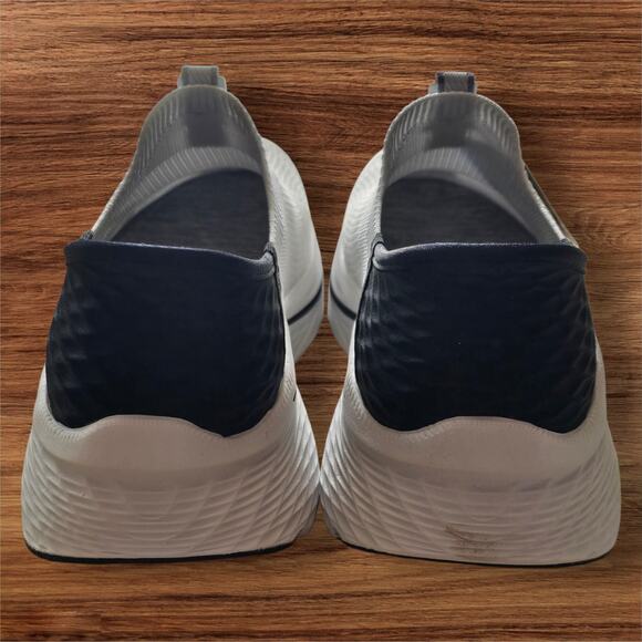 NWT, Skechers Women's Slip ins Max Cushioning Elite 2.0, Size 8.5 - Picture 4 of 5